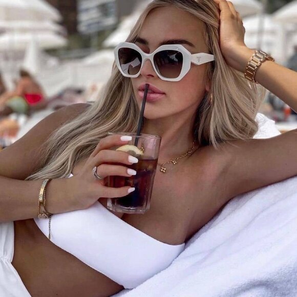 Prada PR16WS 1AB5D1 Geometric Sunglasses – Black\Grey - Picture 3 of 9